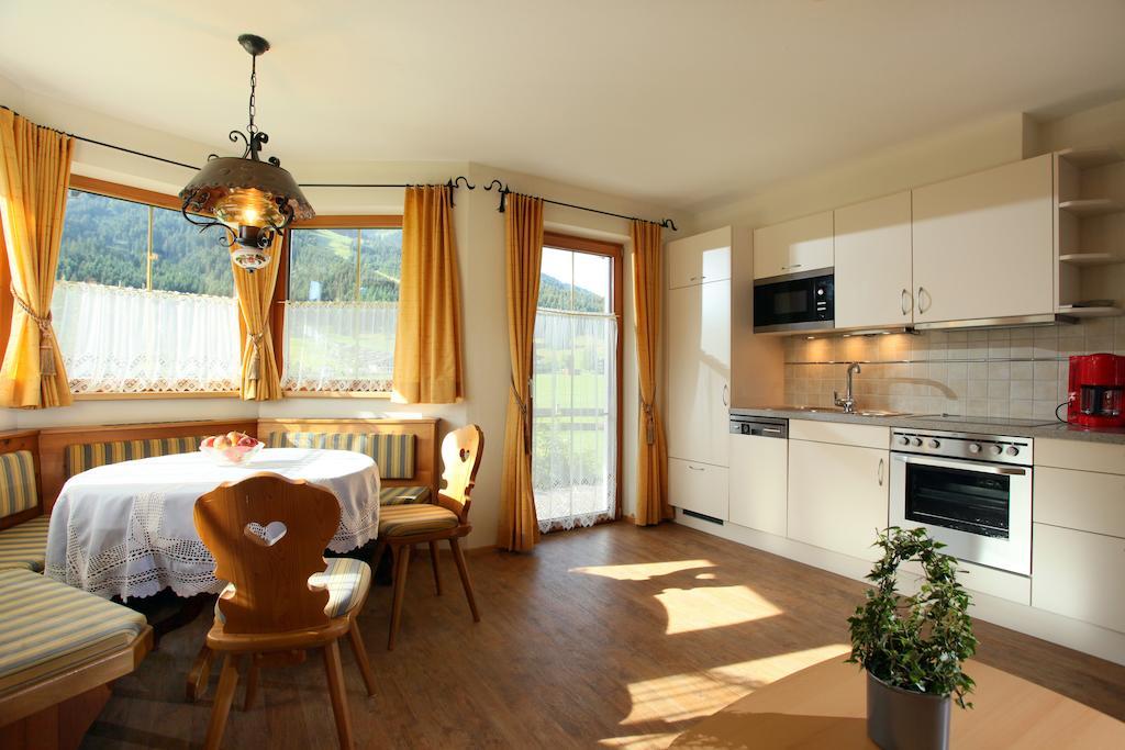 דירות בריקסן אים טהלה Haus Hirzinger חדר תמונה